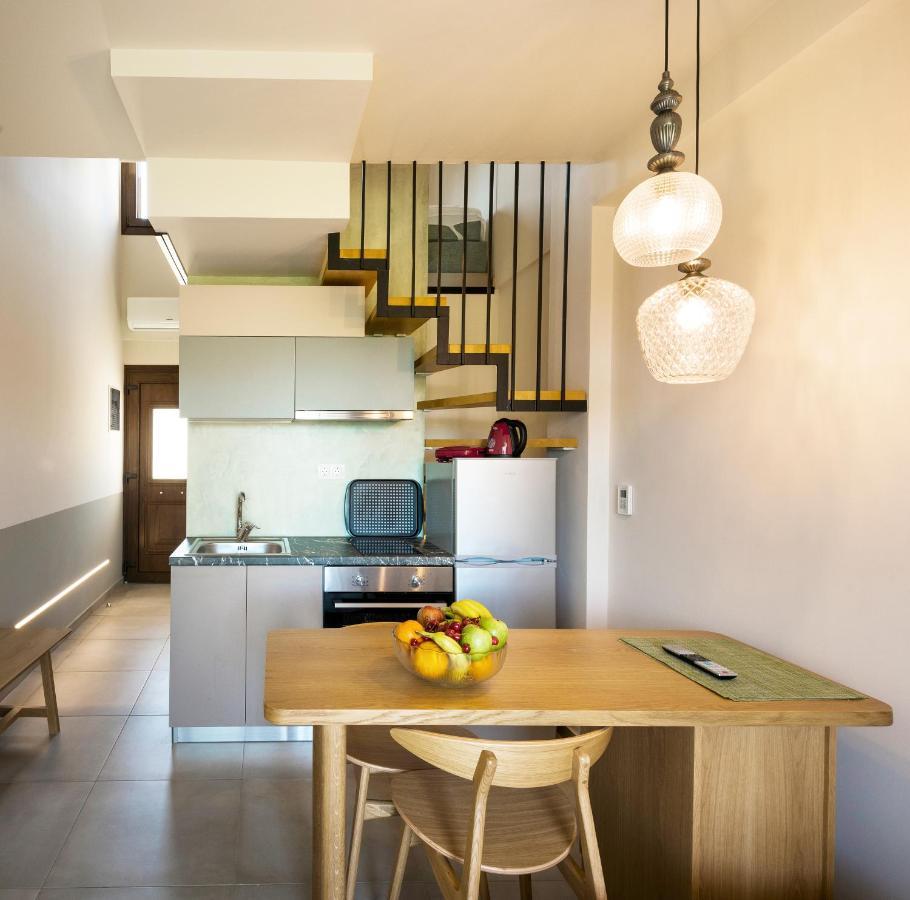 Dionysus Apartments & Suites Ierissós Ngoại thất bức ảnh