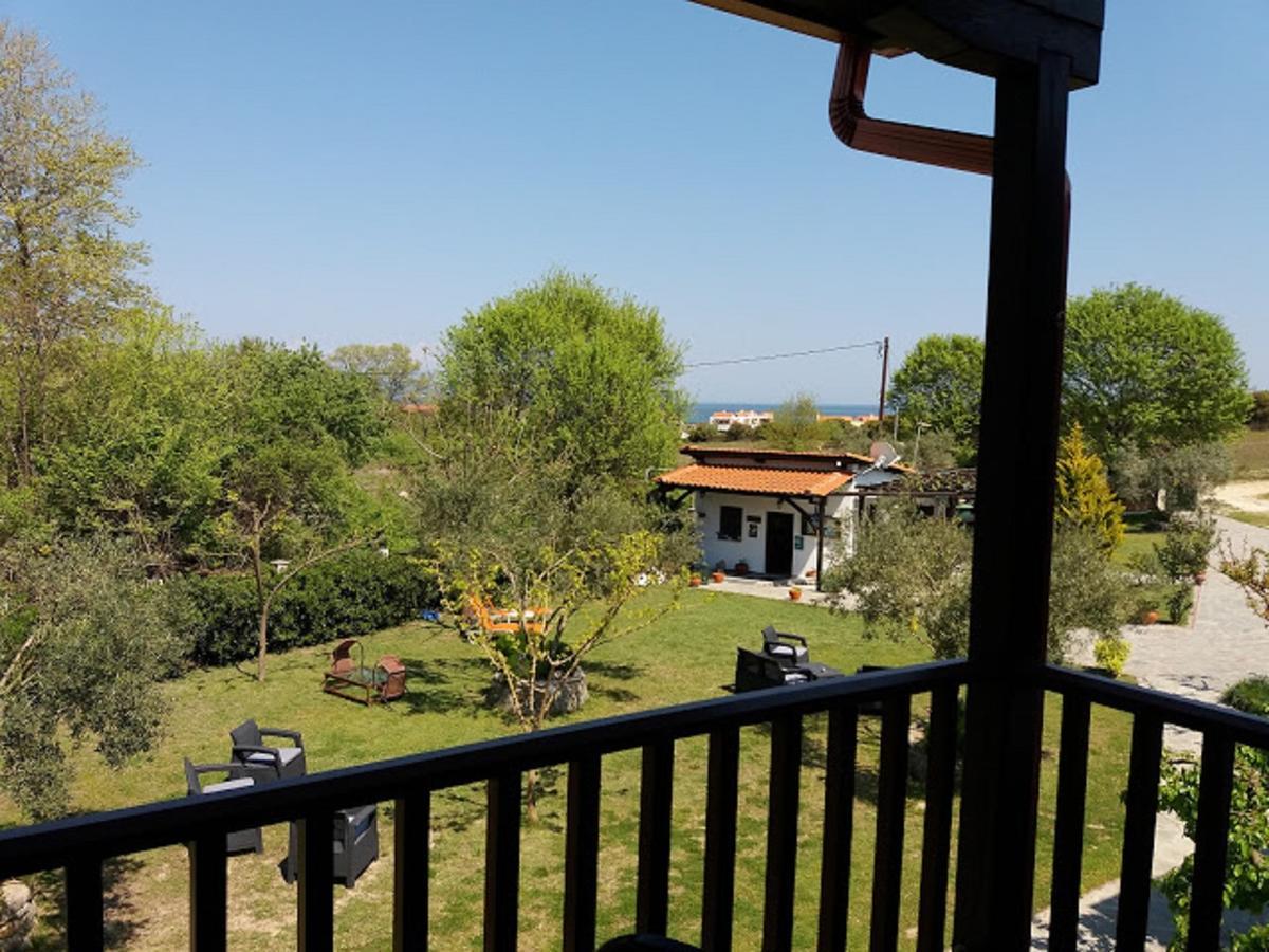 Dionysus Apartments & Suites Ierissós Ngoại thất bức ảnh